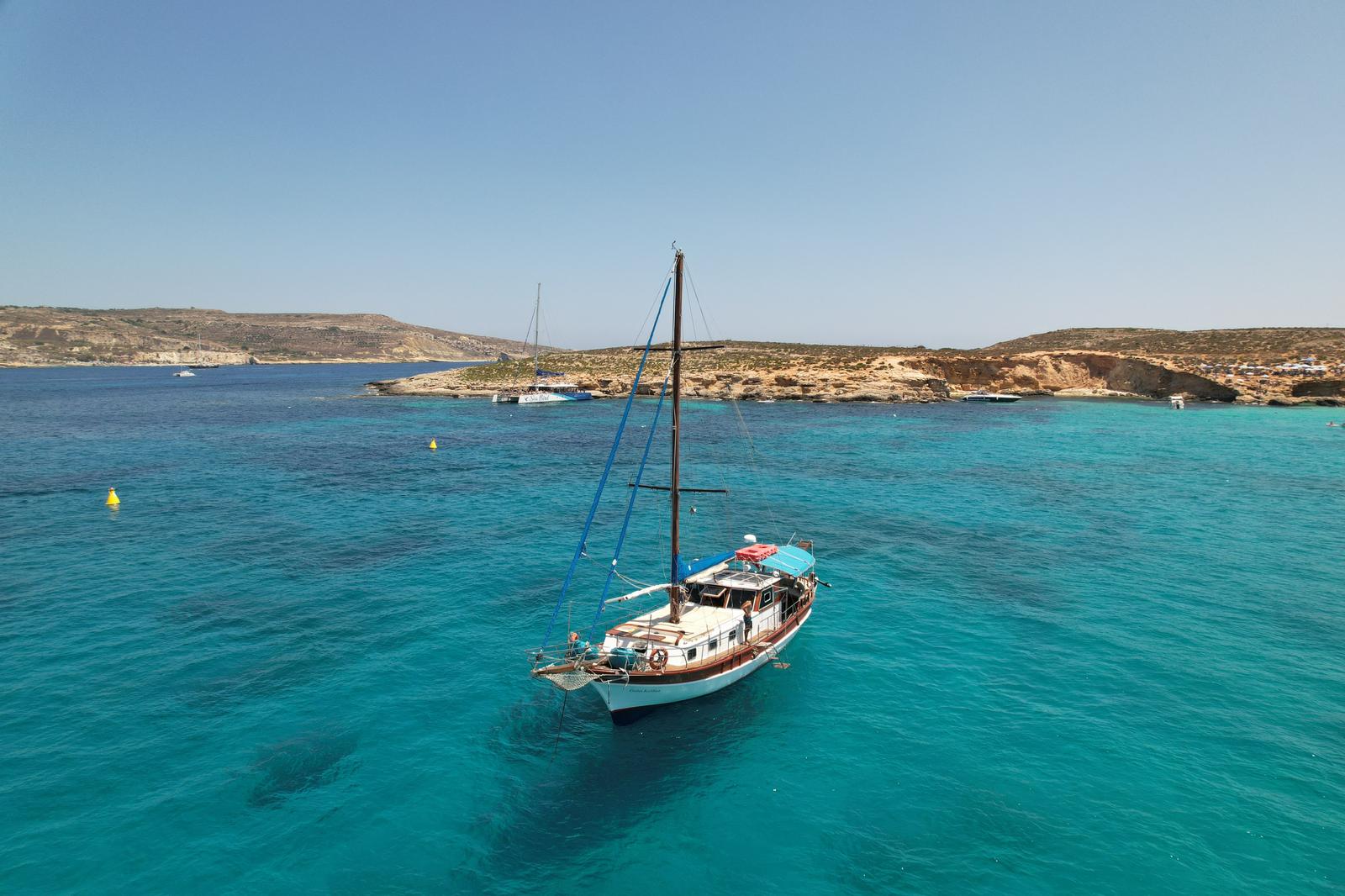 3 Bay Cruise to Selmun Bay, Blue Lagoon and Gozo (Malta)